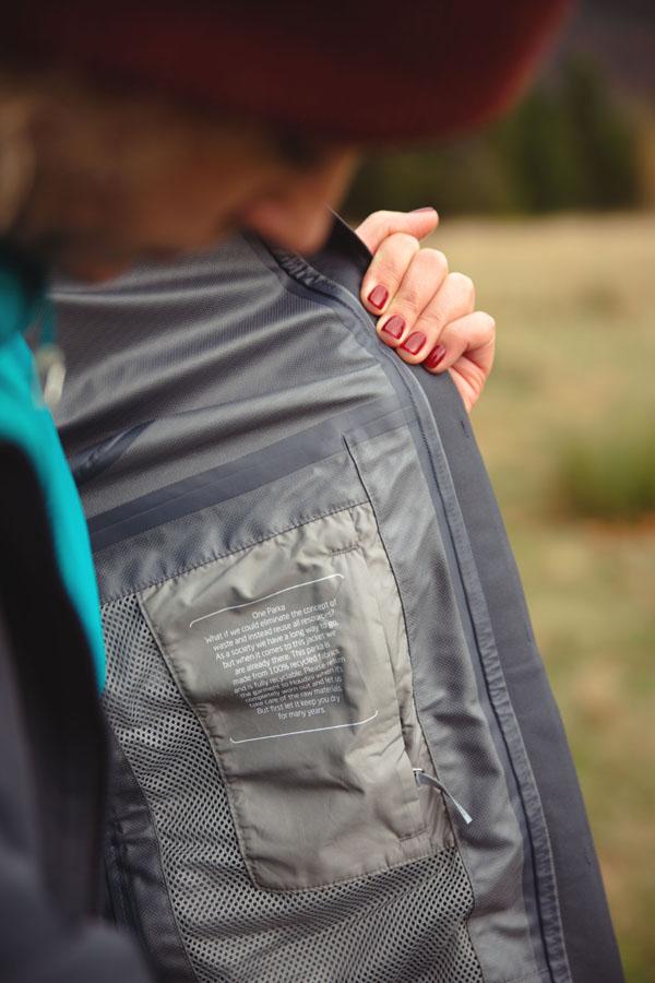Houdini One Parka plusy: