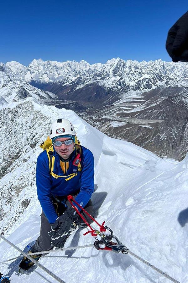 Tuż pod szczytem Island Peak, jeszcze parę metrów...