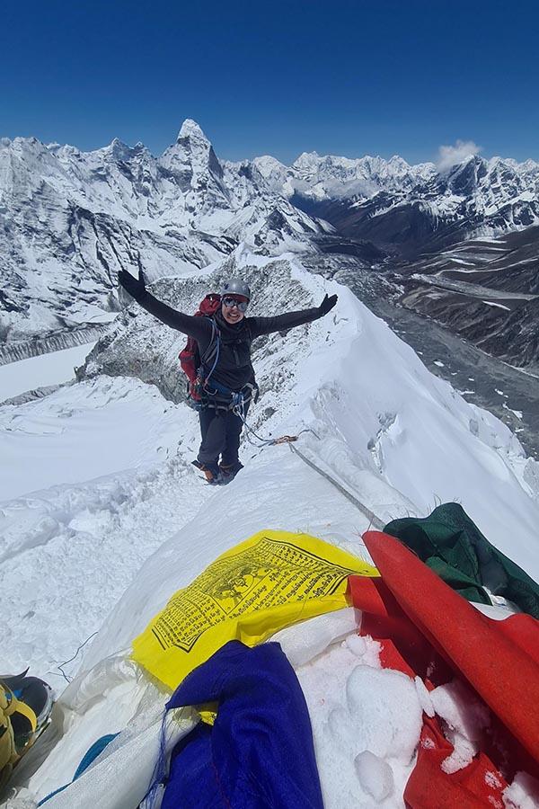 Na wierzchołku Island Peak, jak na każdym chyba szczycie w Nepalu, znajdziecie flagi modlitewne.