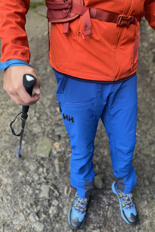 To może nie najważniejsze, ale za dopasowanie kolorów projektantom Helly Hansen należą się słowa uznania.