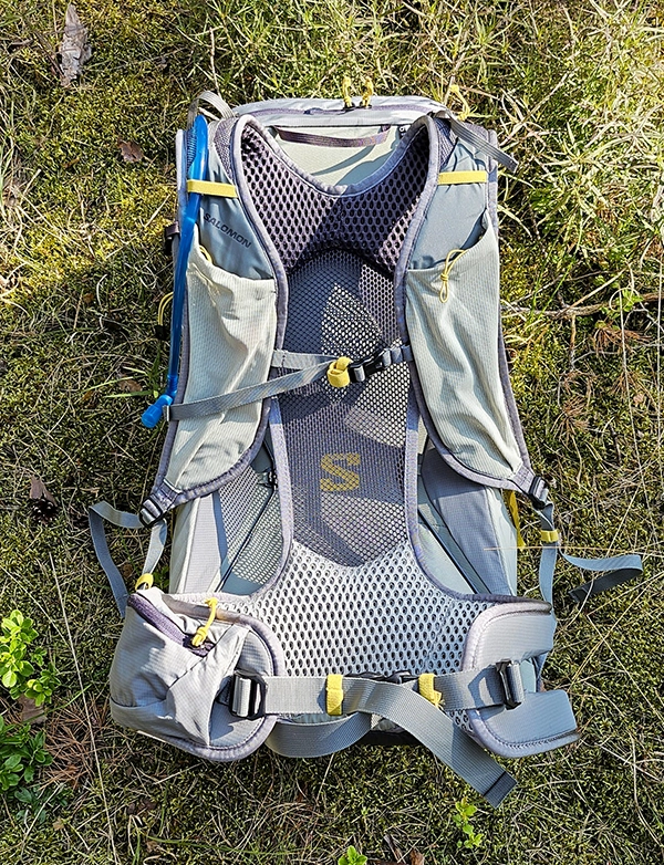 System nośny plecaka Test Salomon Aerotrek 30