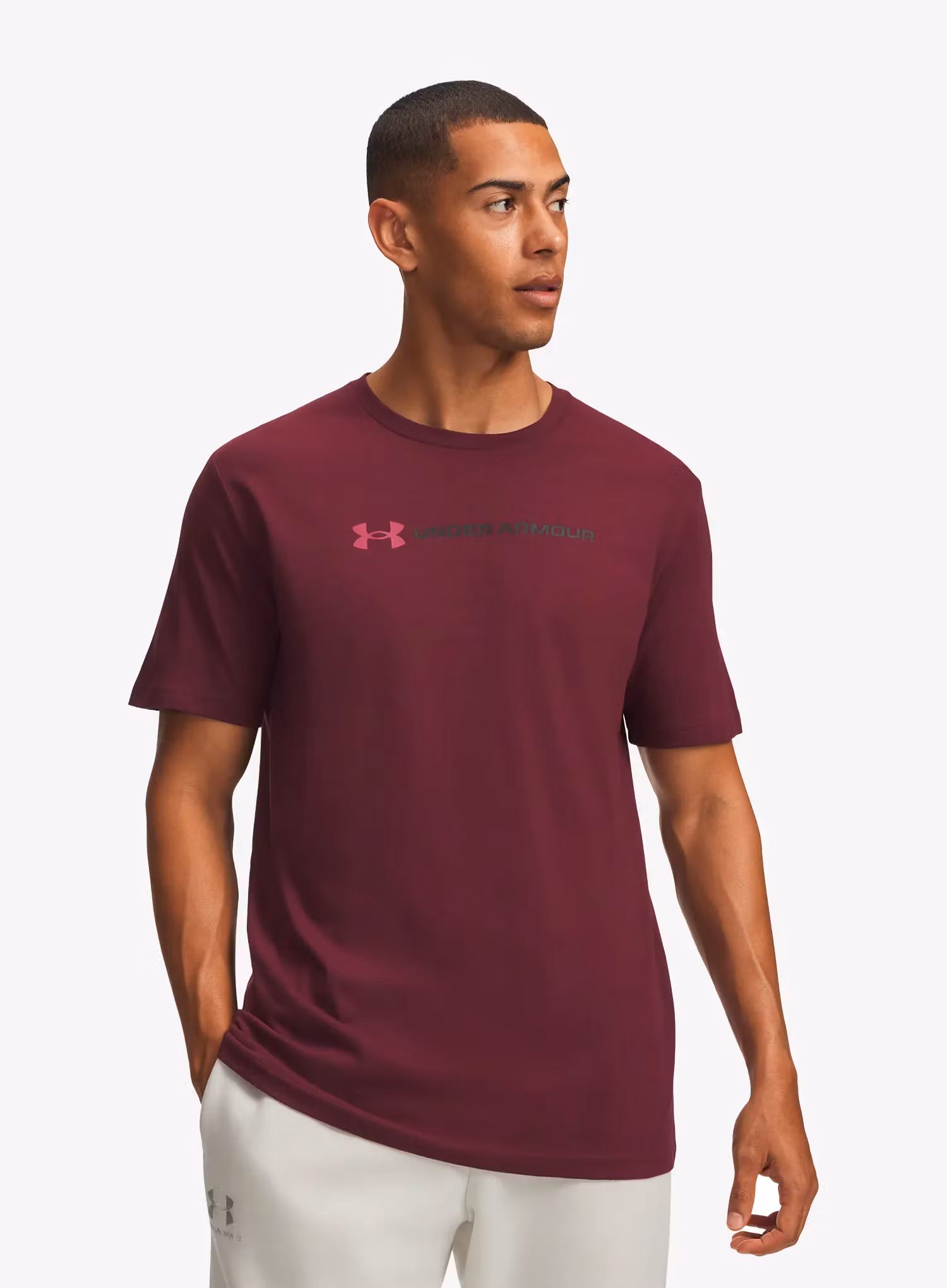UnderArmourLogoWMSS_vintagemaroonclaret_fw26_198635866129_1_102.webp