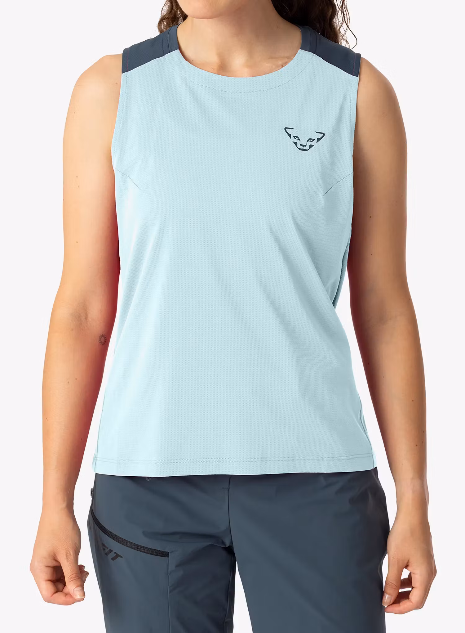 qweDynafitTransalperTankcloudblue4053866846608a.webp