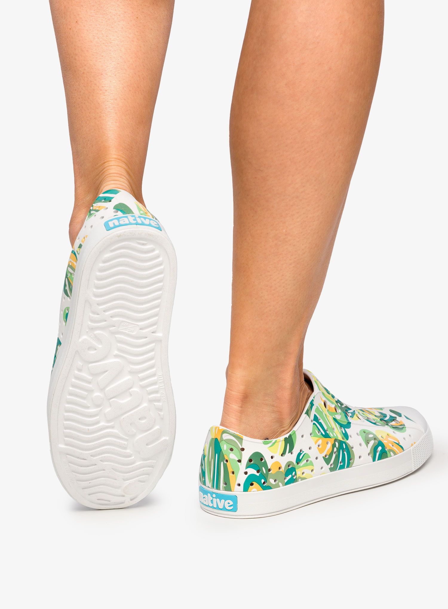 Buty lifestyle Native Jefferson Sugarlite Print - white/candy