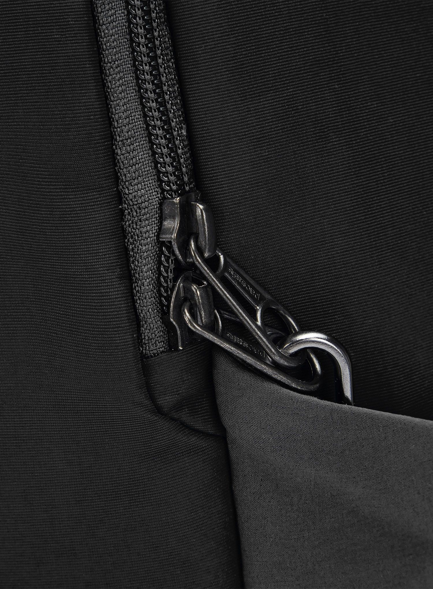 Plecak na laptopa Pacsafe LS450 Backpack - black
