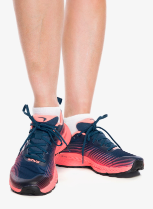 Buty do biegania damskie Inov-8 TrailFly Speed Wide - navy/coral