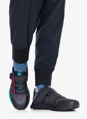 Buty podejściowe damskie The North Face Summit Cragstone Pro - black/red