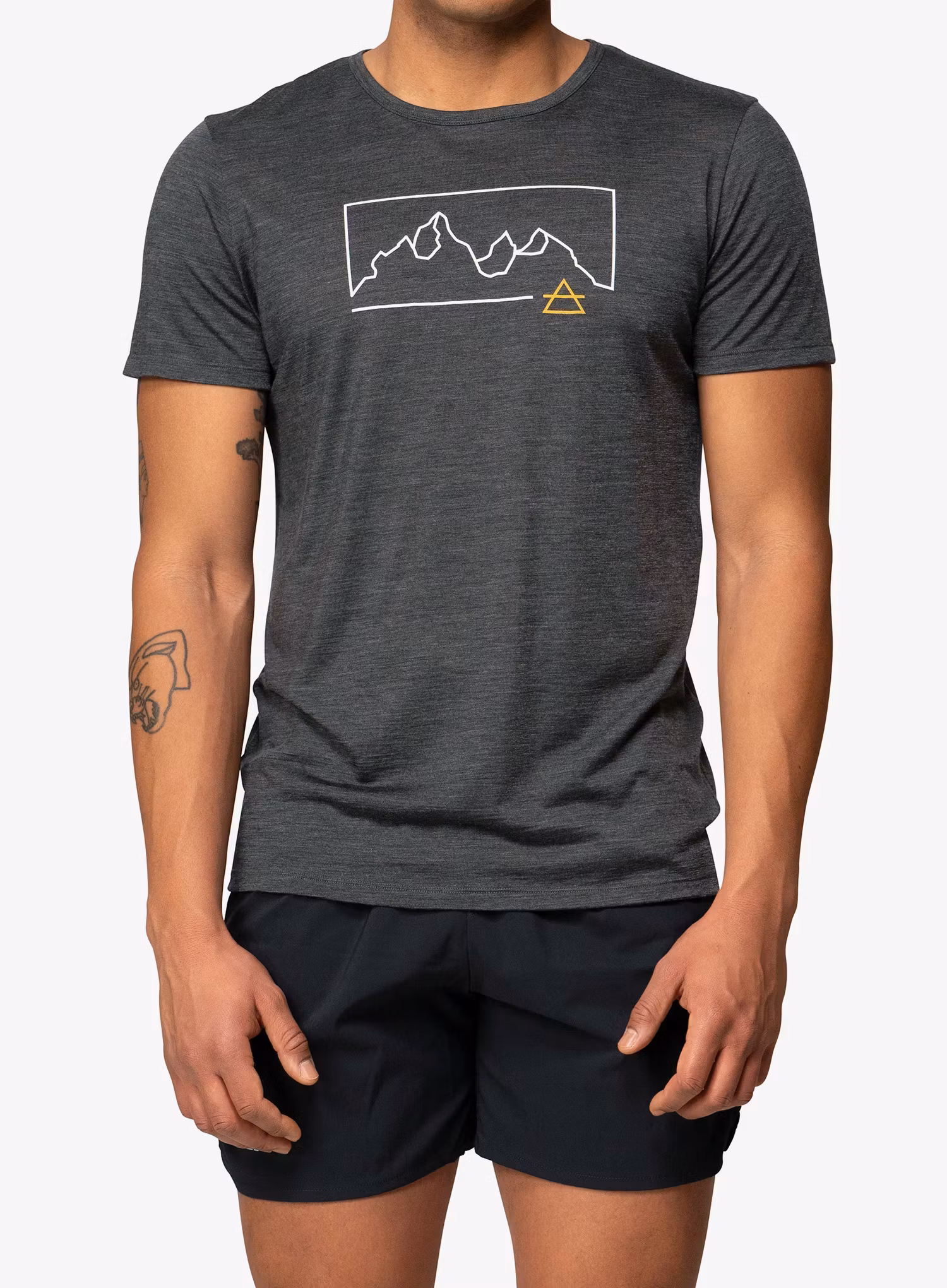 DevoldActiveOutlineTeeanthracite7028567677896a.webp
