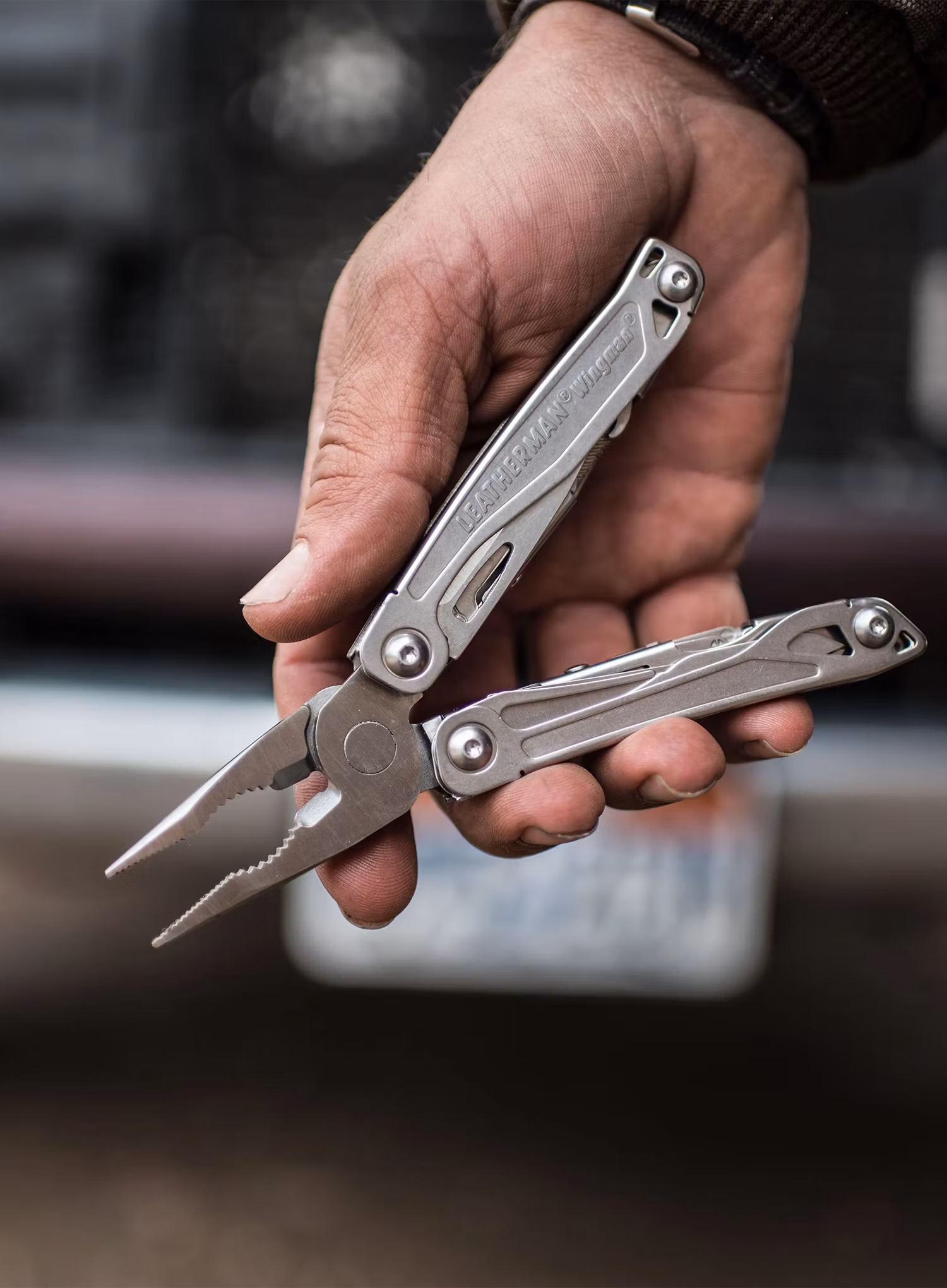 Multitool Leatherman Wingman - stainless