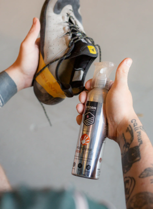 Odświeżacz do butów Storm OdorCrunch Spray 500 ml