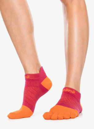 Skarpety do biegania damskie Injinji Run Lightweight No-Show - chili