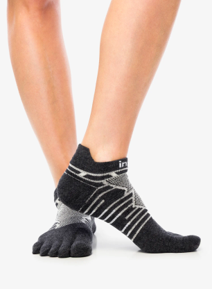 Skarpety do biegania Injinji Ultra Run No-Show Wool - slate/slate