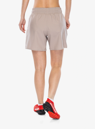 Spodenki do biegania damskie Salomon Shakeout Core Shorts 6 - etherea
