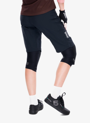 Spodenki rowerowe damskie POC Essential Enduro Shorts - black